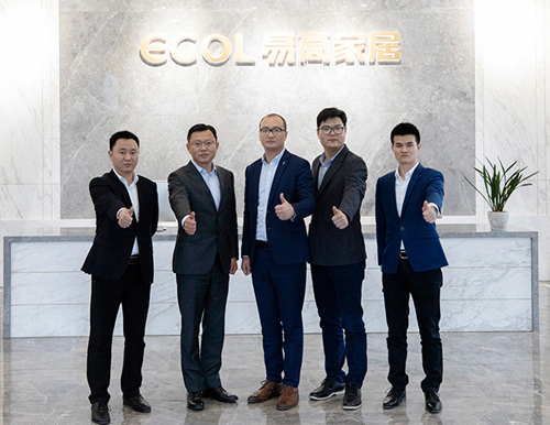 合作共赢 | 携手红星美凯龙、弘阳家居、中国林产工业协会，开启品牌发展新篇章